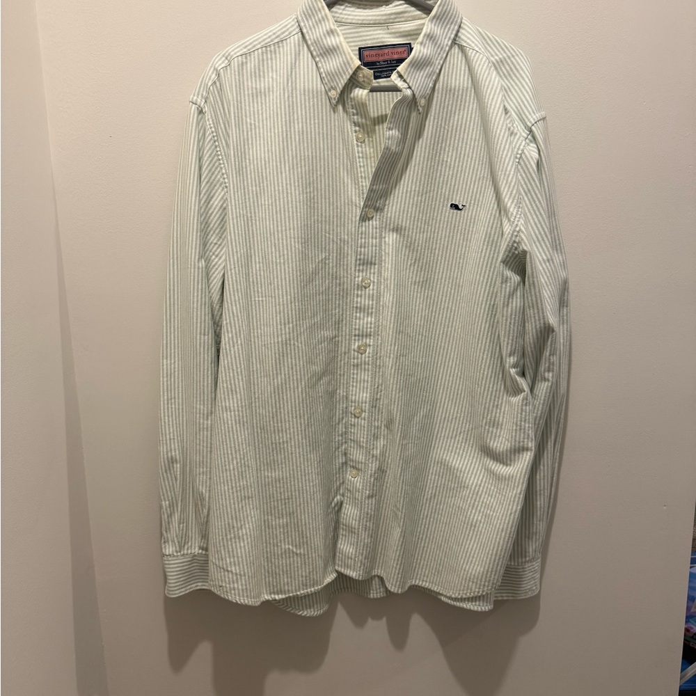 Vineyard Vines Men's Light Green Striped Button Down Shirt - Picture 1 of 3